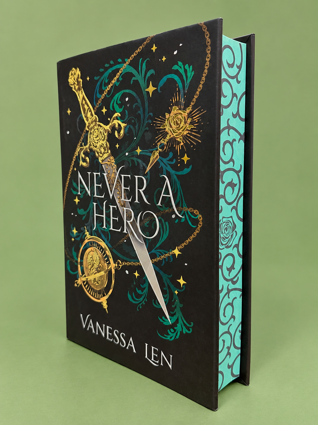 Edición Especial "Never a Hero" - Vanessa Len