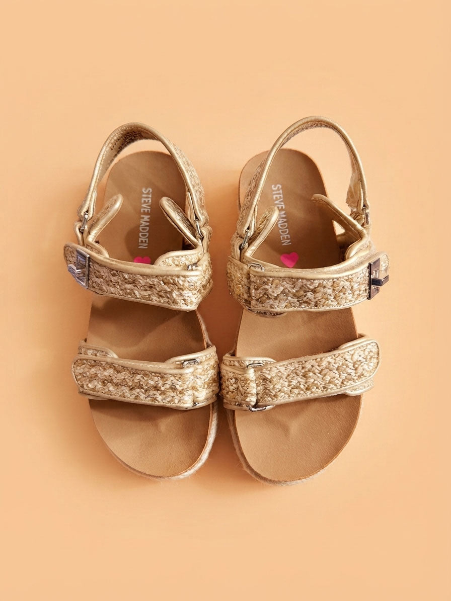 Sandalías Steve Madden Doradas para niña